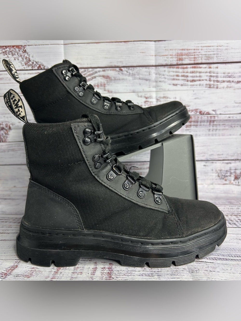Dr. Martens Combs W JY004 Black Canvas Lace-Up Boots Women’s Size 6